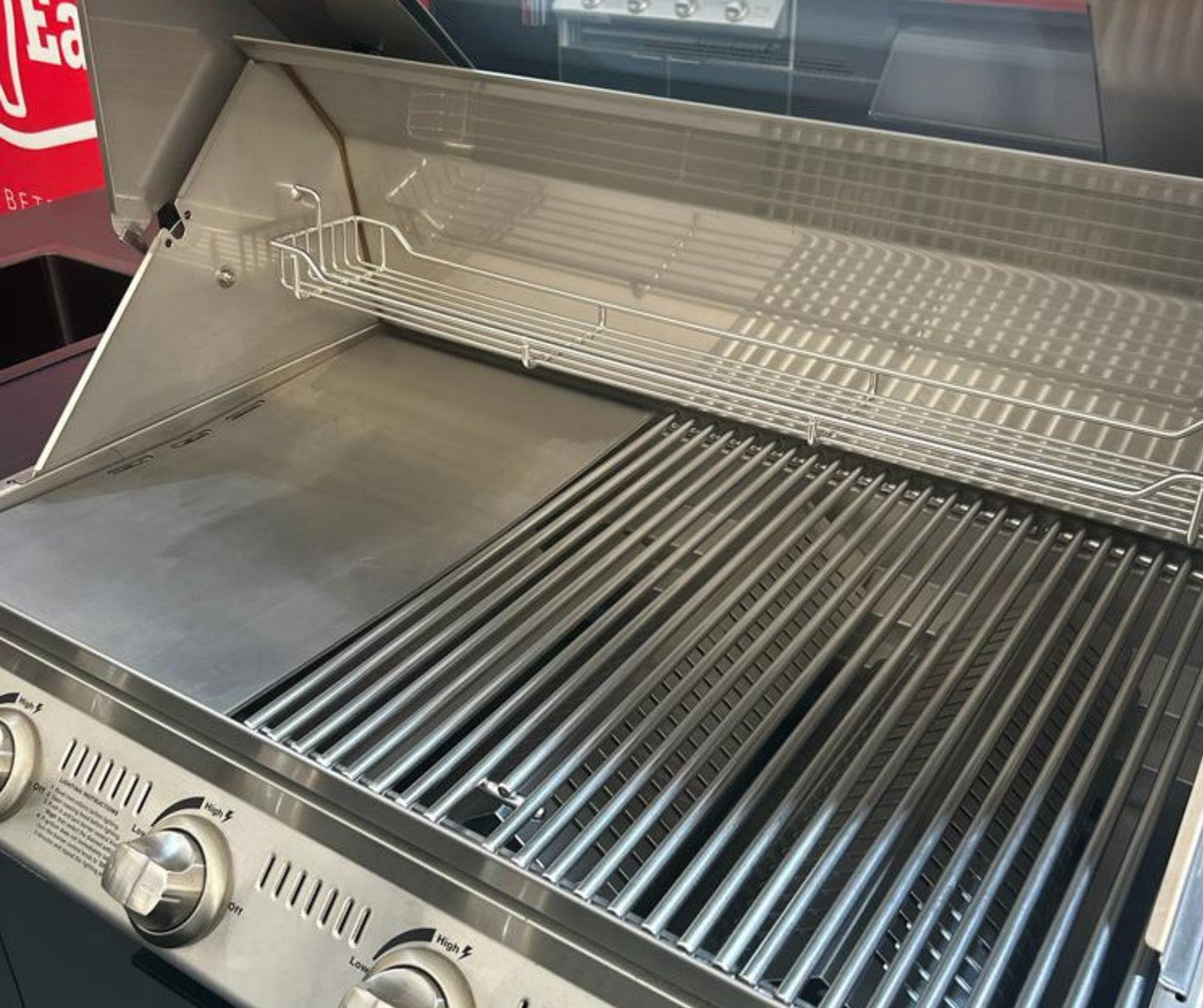 Beefeater Cabinex Outdoor Kitchen Includes S30000SS Series 4 Burner BBQ Head with stainless steel cooking tops, Fridge & Sink - Image 5