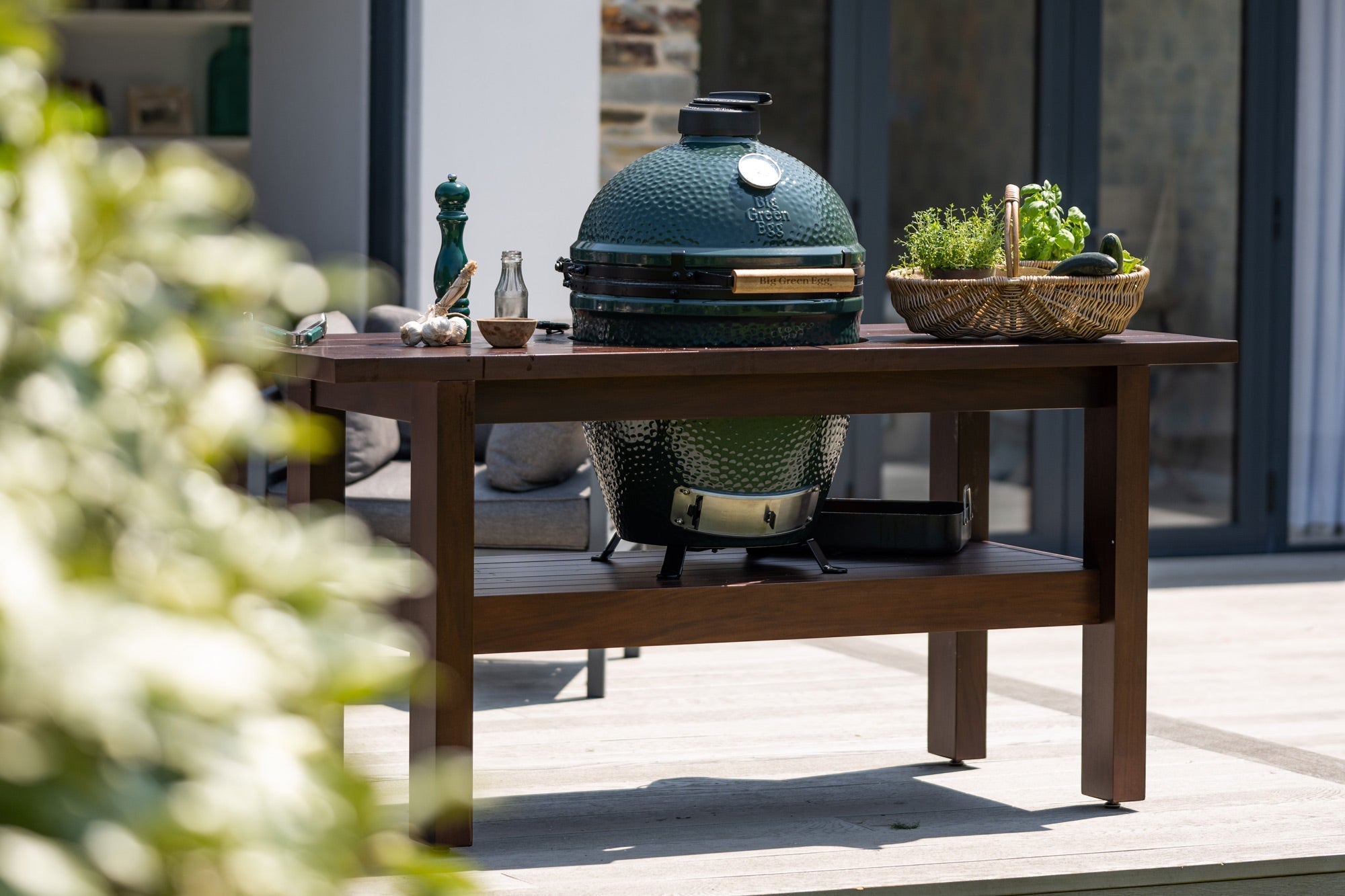 Big Green Egg Premium Royal Mahogany Table - Image 6